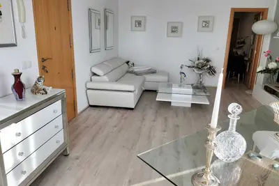 Image de Apartament Miramar. 125 M2, 4 Pers. Garage Prive. 1, 5km Plage
