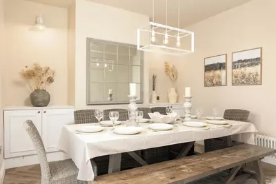 Image de Luxury Cardiff Townhouse, 5 bedrooms, sleeps up to 12 guests