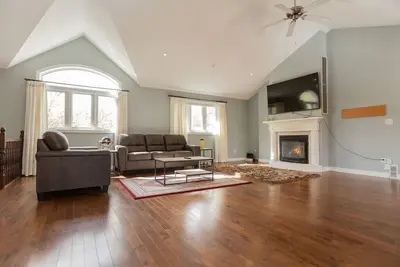 Image de Cozy 3br Retreat Near Centennial Beach