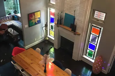 Image de Pet friendly Bohemian townhouse with very private patio