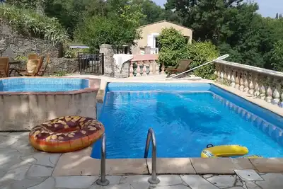 Image de Maison de Campagne Provençale Avec Piscine à Côté du lac de Carcès