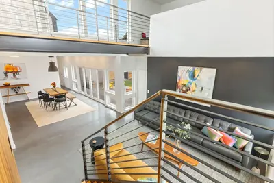 Image de Beautiful Montana Modern 3 Bedroom Home with Separate Studio