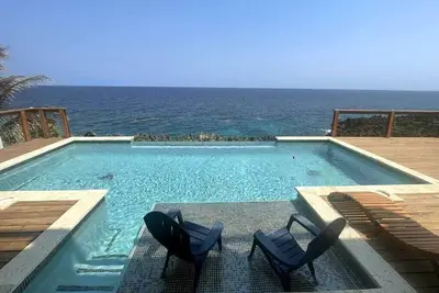 Image de Casa Flomingo West Bay Roatan on the Ocean