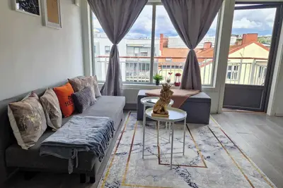 Image de Large Central Apartment in Gated Community - 3 Bedrooms - Up to 7 Guests