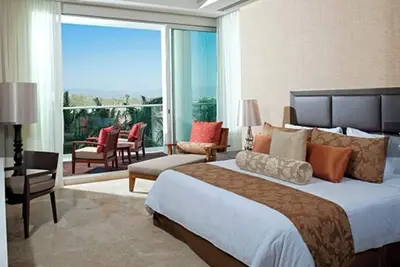 Image de Cozy and relaxing suite in the Vidanta resort, with beautiful outdoor view.