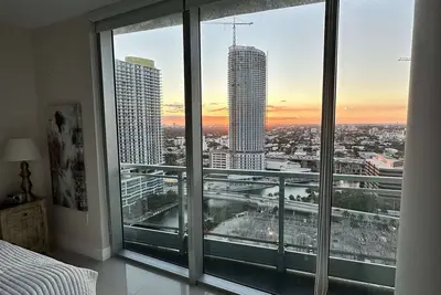 Image de Epic Suite Brickell Views 10 mins to South Beach\n\n