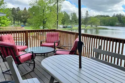 Lake moraine 3 bedroom home by Colgate University