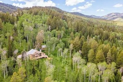 Image de Majestic 22-Acre Estate with Panoramic Teton Views