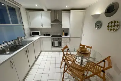 Image de Central London 2 Bed Apt- Sleeps 4 & Pet Friendly