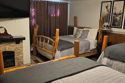 Image de The Elk at Carls Cabins