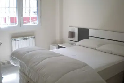 Image de Appartement de 2 pièces récemment rénové. 2 lits à Santander