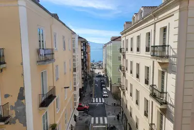 Appartement très spacieux et central avec vue sur la baie