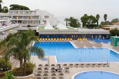 Image de Terrace Room w/ Amazing Views! Perfect for Family Vacation | 4 Units