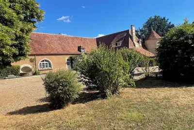 Image de salle de reception pour des  mariages ou anniversaires avec  gîtes atenants