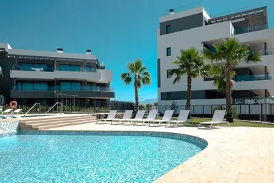 Image de Modern 3 Bedroom Apartment