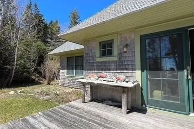 Image de Cottage in Small Point Maine