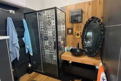 Image de A stone's throw from the Sea