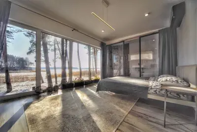 Image de GaujaClub - our Bose Acoustic Loft on a lake.