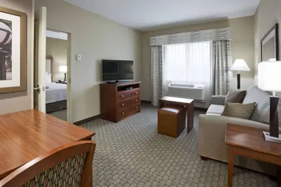 Image de 2 Pet-Friendly Units, Free Hot Breakfast, Pool, Close to Mayo Civic Center!