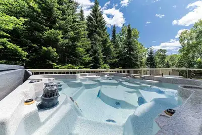 Image de Chalet 66: Vues Superbes, Spa & Salle de Jeux