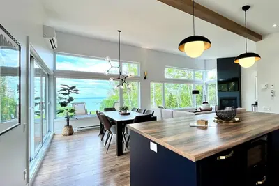 Image de Refuge 1 : Spa Hivernal & Vue sur le Saint-Laurent