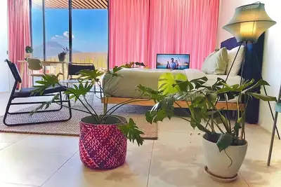 Image de New Nordic Loft With Amazing View of Volcano, 70mbps Wifi and Covered Parking