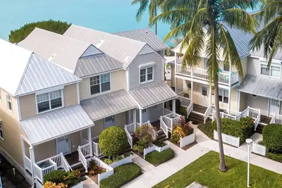 Image de Beachfront Duck Key Villa - Sleeps 8. Pet-Friendly!