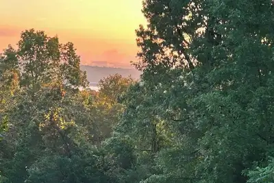 Image de Breathtaking lake view on Lake Norfork. . . . . “804 Hut”- the reel escape!