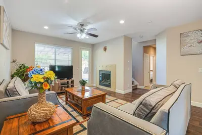 Image de Spacious Bay Point Family Home w/ Private Yard!