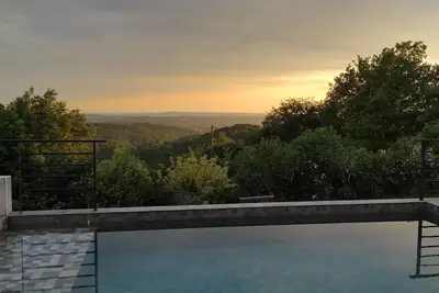 Image de Villa Moderne Avec vue Exceptionnelle, Idéale Pour des Vacances de Rêve!