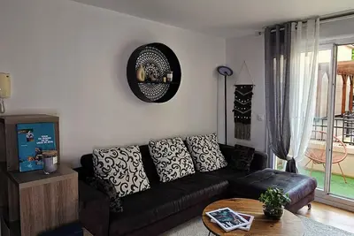 Image de Charmant Duplex 3p Avec Terrasse à 20 Minutes du Stade de France