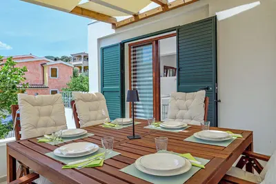 Image de Appartement \"Comino\" avec terrasse privée, Wi-Fi et climatisation
