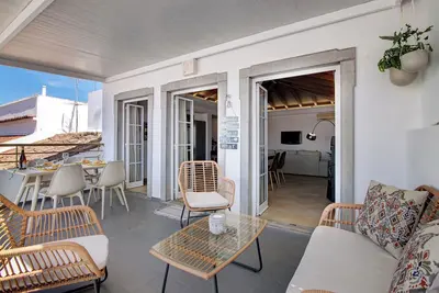 Image de Maison de vacances 'Flor De Sol House' avec terrasse privée et Wi-Fi