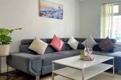 Image de 5 min away from Birmingham City Hospital 2 Bed Spacious Free Parking/Wifi