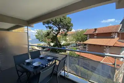 Image de T2 avec Vue Latérale sur la Mer