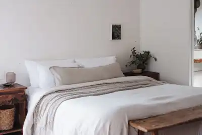 Image de Hunter Valley Couples Retreat - Boathouse 2, Bathhouse 2 at Leaves and Fishes