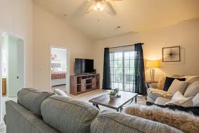 Image de 1br ~ Elevator Accessible ~ Center Of Branson ~ Free Tickets Included! (Rl8-11a)