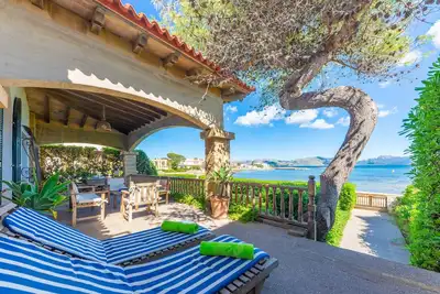 Image de Can Mir - House on the seafront in Marina Manresa, Alcudia, with free Wifi