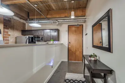 Image de Downtown Dallas Condo - 2br 1ba - Please Read Description