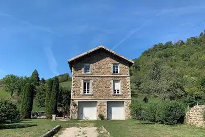 Image de Gîte de Retourtour à 3 Minutes dun Plan Deau Aménagé, à 1 km de la Dolce VIa