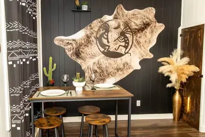 Image de Pet-Friendly | 1br Cottage | Rest Spot off I-80