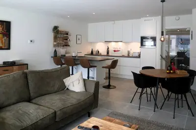 Image de Royal Golf Garden - Magnifique appartement de 2 chambres situé dans une résidence calme.