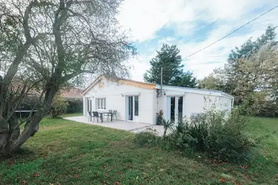 Image de Maison Chalet Avec Jardin, Plage à Pied Proche du Spot de Kitesurf des Hemmes