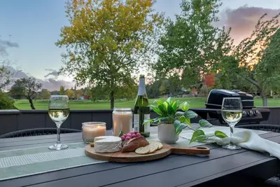 Image de Golf View Home with Fire Pit & Bbq