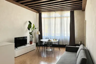 Image de 1 bedroom apartment in venice