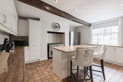Image de Elegant Georgian Listed Townhouse *City Centre*