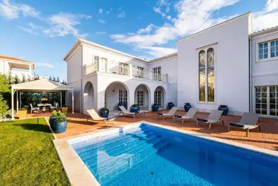 Image de Luxury Villa Zara with a pool pet friendly family bbq