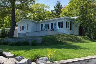 Image de Waterfront- Lake Huron Cottage Quiet Retreat