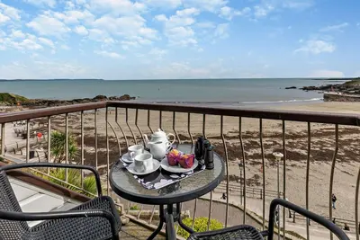 Waters Edge - Looe - Trois Chambres Appartement, Couchages 5