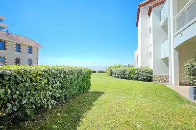 Image de 2 bedroom apartment in royan
